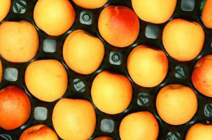 Правильне зберігання заморожених абрикосів